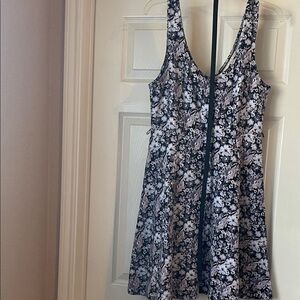 Floral Sleeveless Dress in purple and black